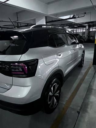 VOLKSWAGEN T-CROSS 1.0 200 TSI TOTAL FLEX SENSE AUTOMÁTICO